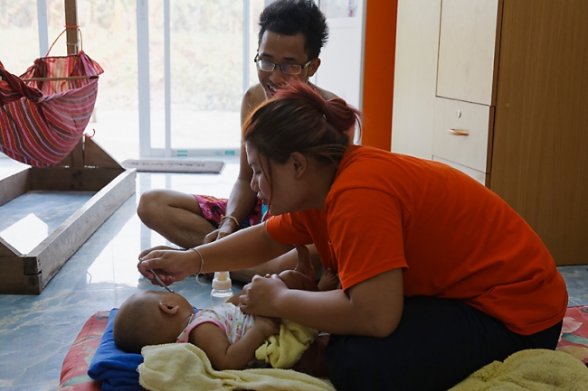 Famille et amis-AVR16-005